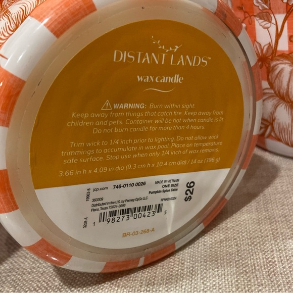 Lot of 2 Distant Lands 14 Oz 3 Wick Pumpkin Spice Cake Scented Jar Candle - Picture 9 of 10
